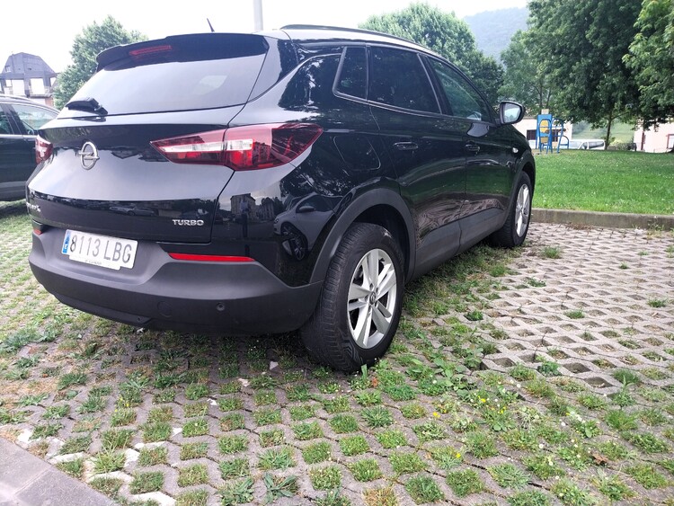 Opel Grandland X <span class=
